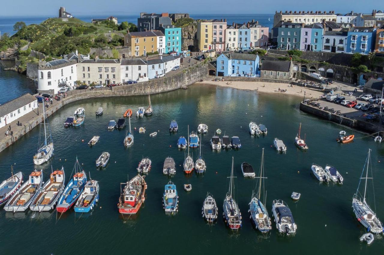 Goscar Court - 1 Bedroom Apartment - Tenby Exterior photo